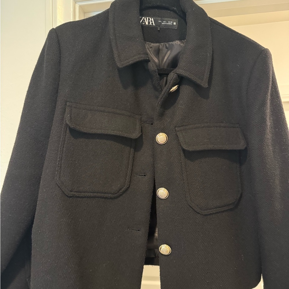 Zara Women’s Black Cropped Jacket